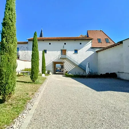 Les De La Renaissance Szálloda
