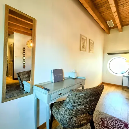 Les De La Renaissance Szálloda 3*